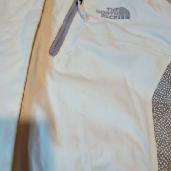 The North Face Hyvent Shell Rain Jacket Size Small - Picture 9 of 15